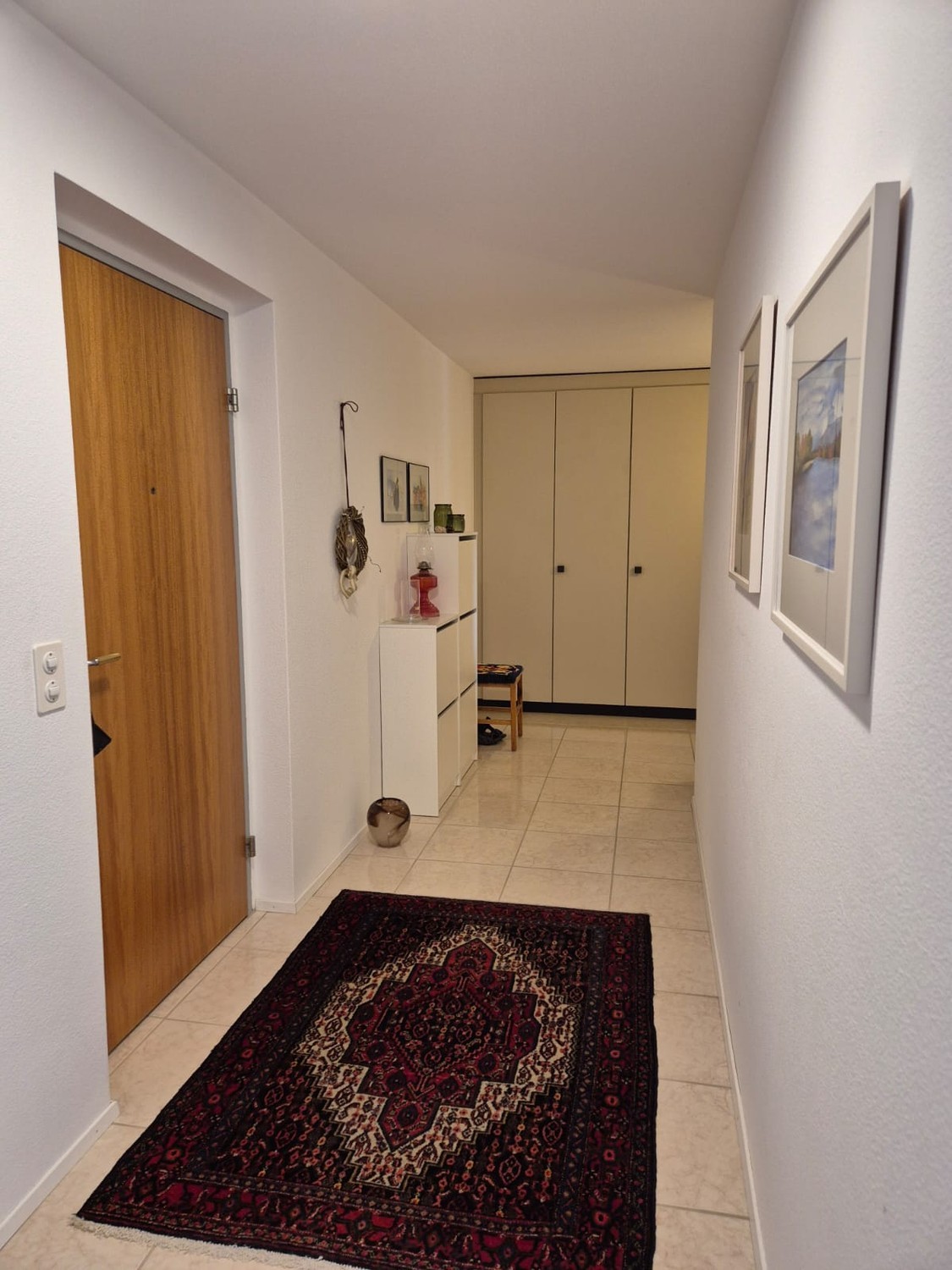 6 rooms apartment