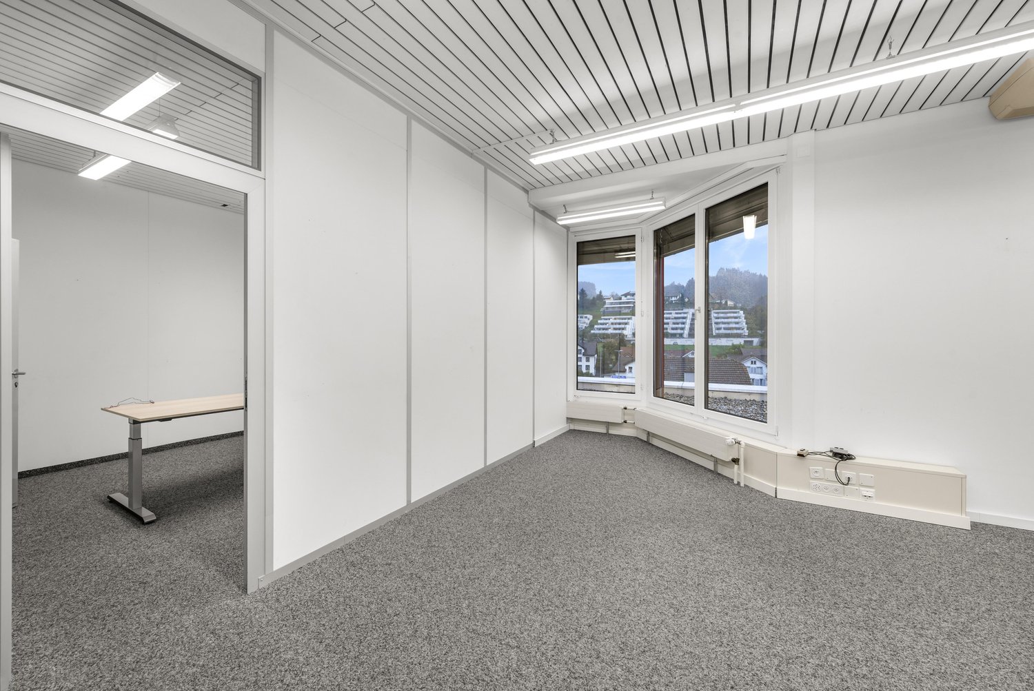 793m² commercial