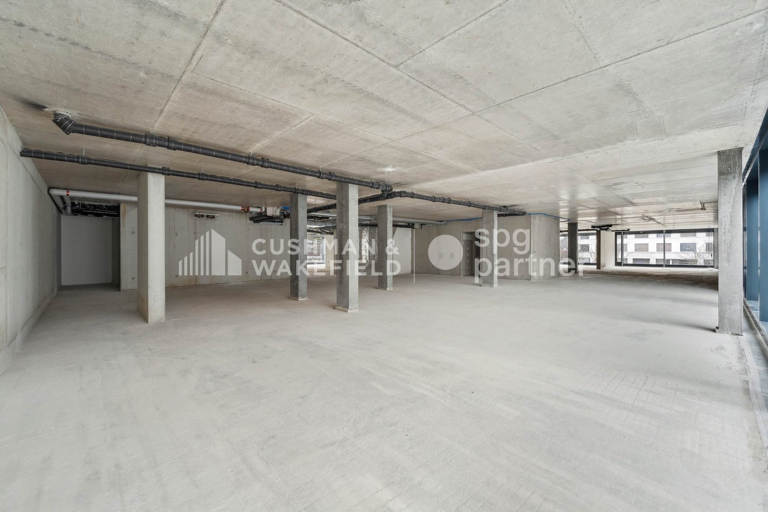 340m² Büro