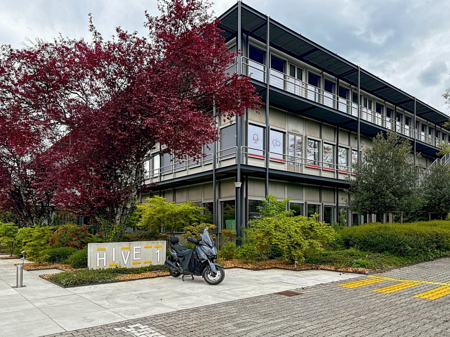 Ufficio, foto 1 di 8