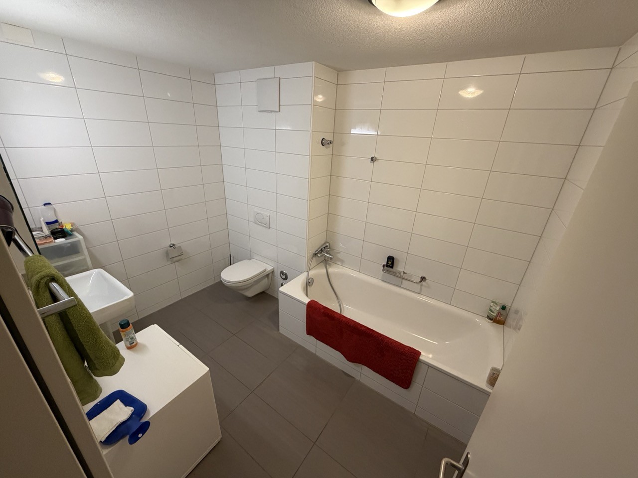 Room in a shared flat, foto 3 di 3