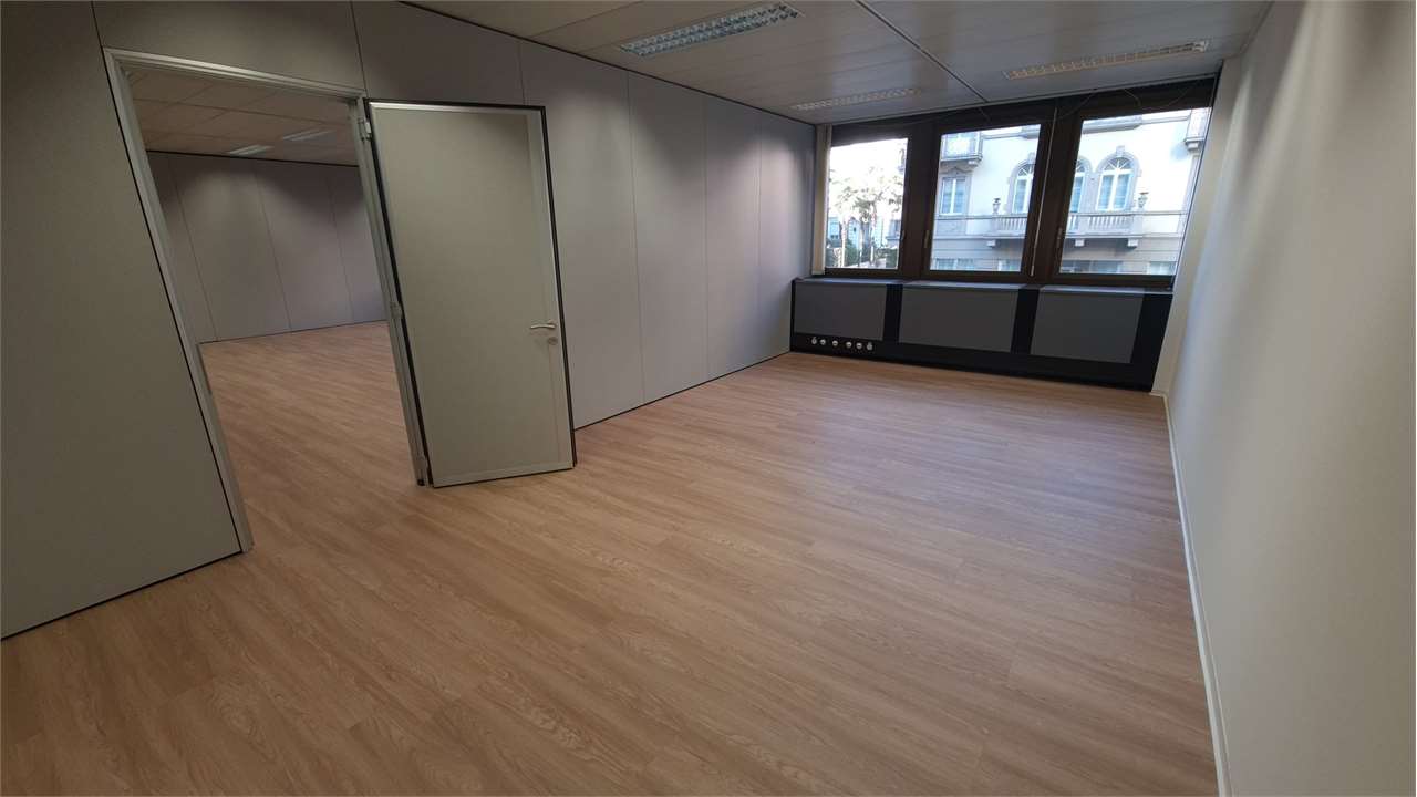 Office, Foto 2 von 3