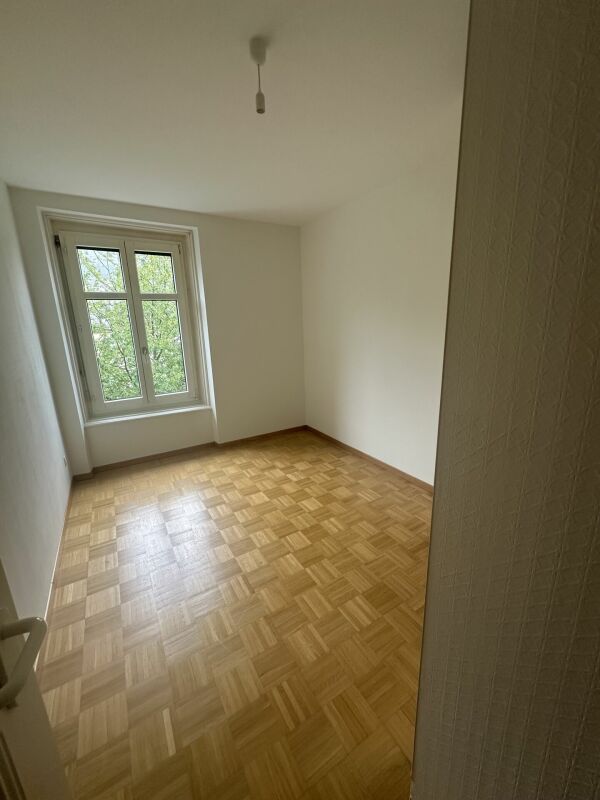 4 rooms apartment, Foto 10 von 10