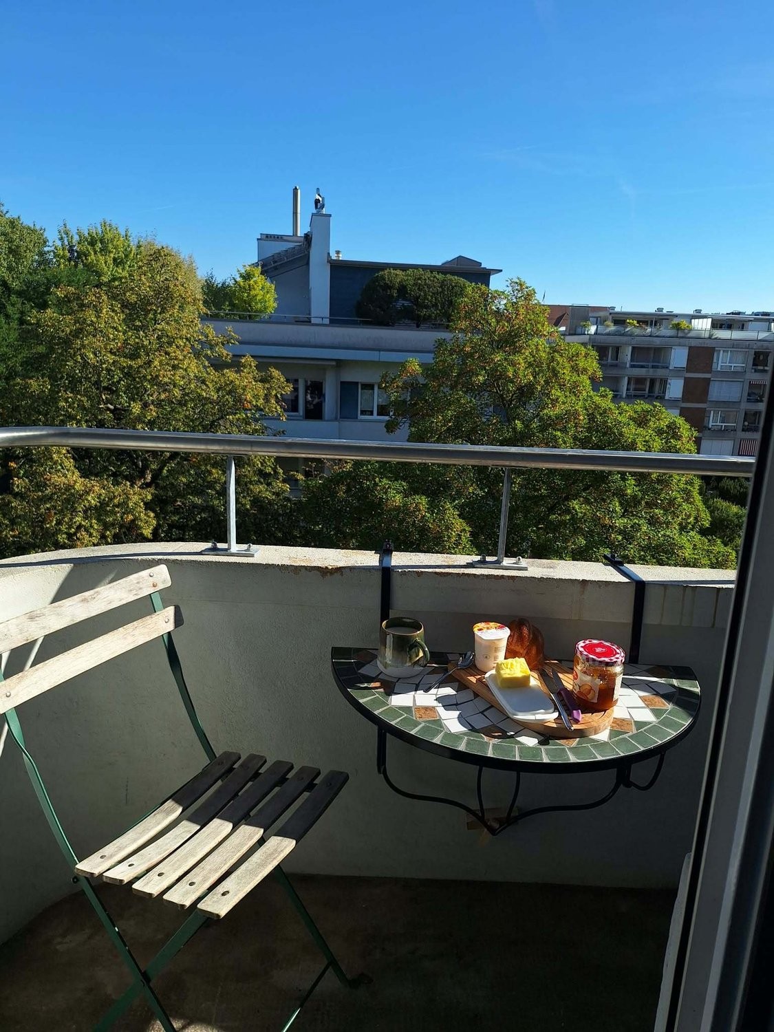 2 rooms furnished flat