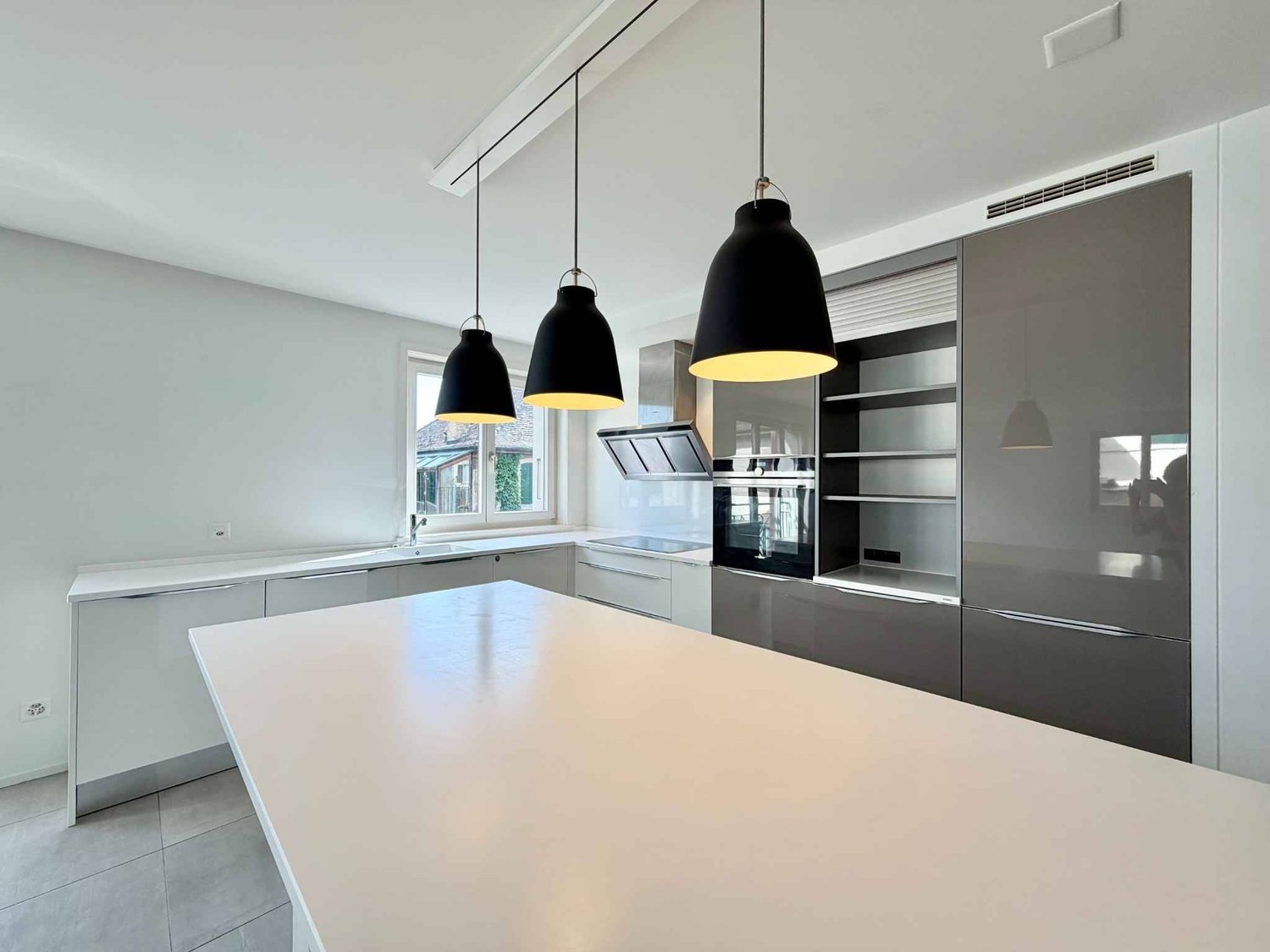 4 ½ Zimmer-Wohnung, Foto 2 von 10