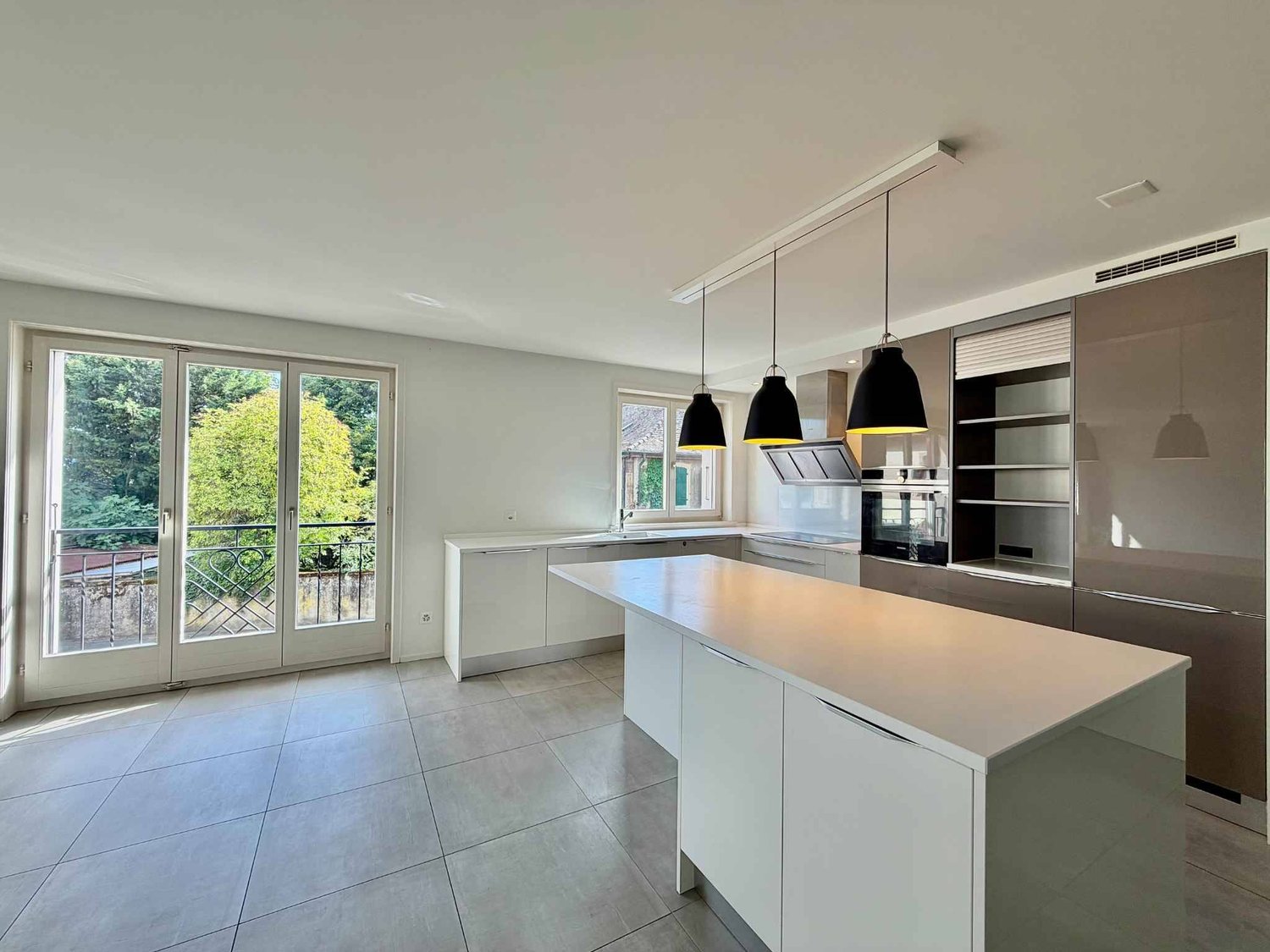 4 ½ Zimmer-Wohnung, Foto 1 von 10