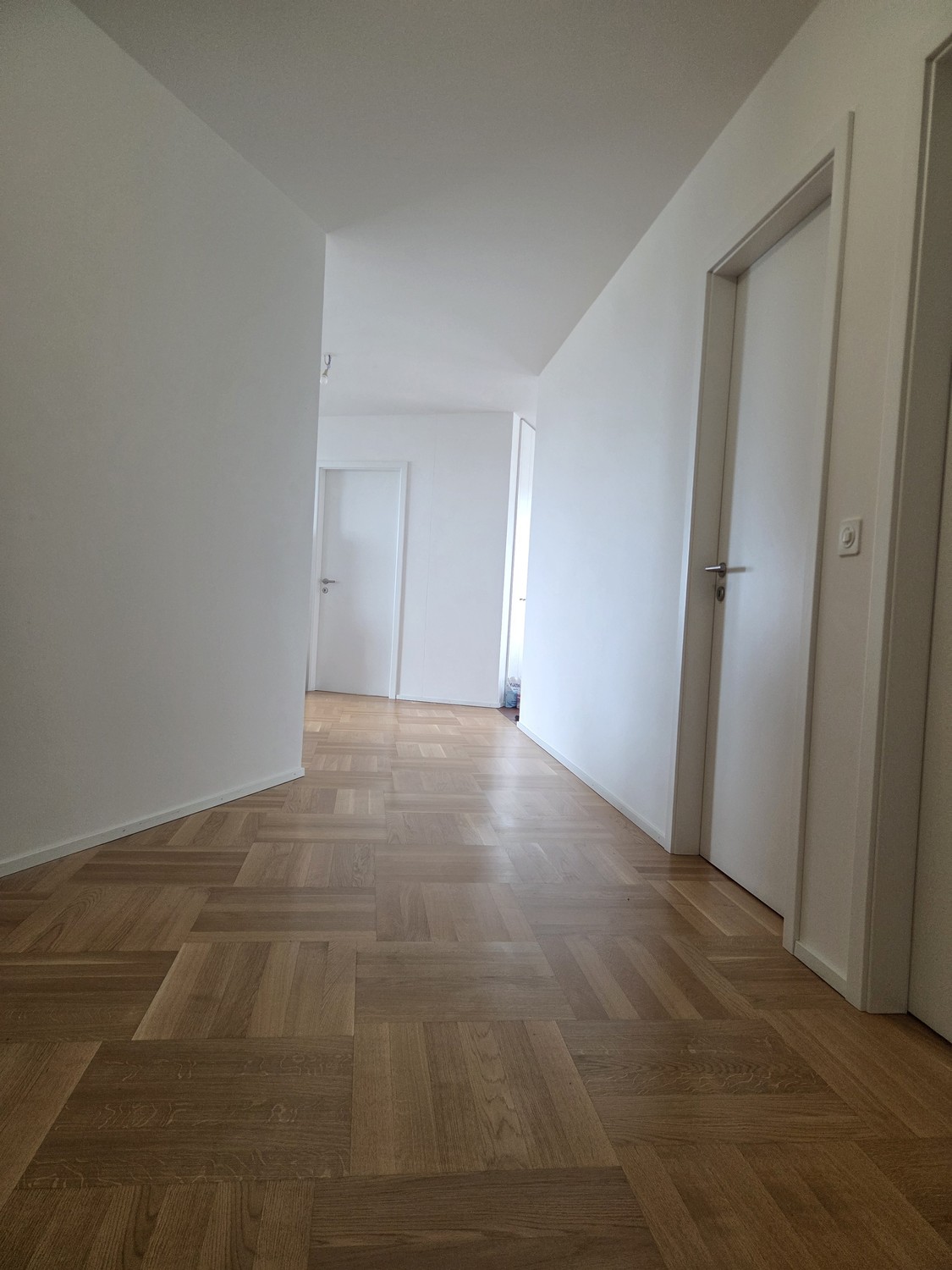 4 ½ Zimmer-Wohnung, Foto 2 von 8
