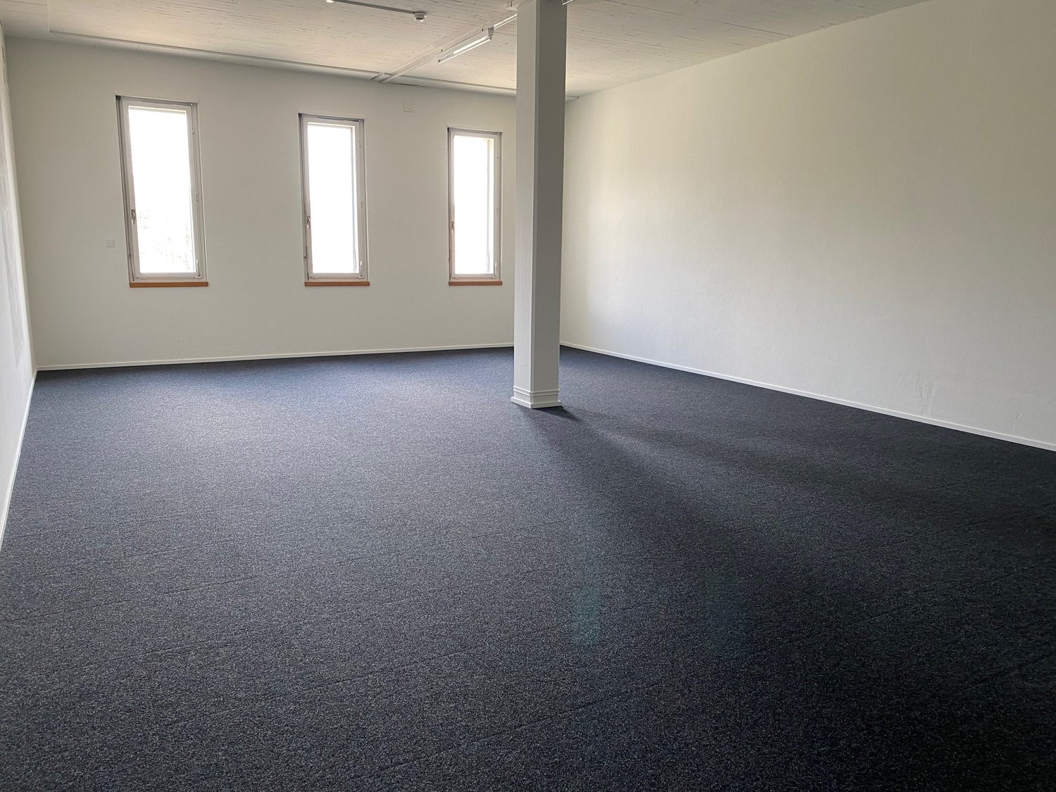 145m² commercial, photo 5 of 5