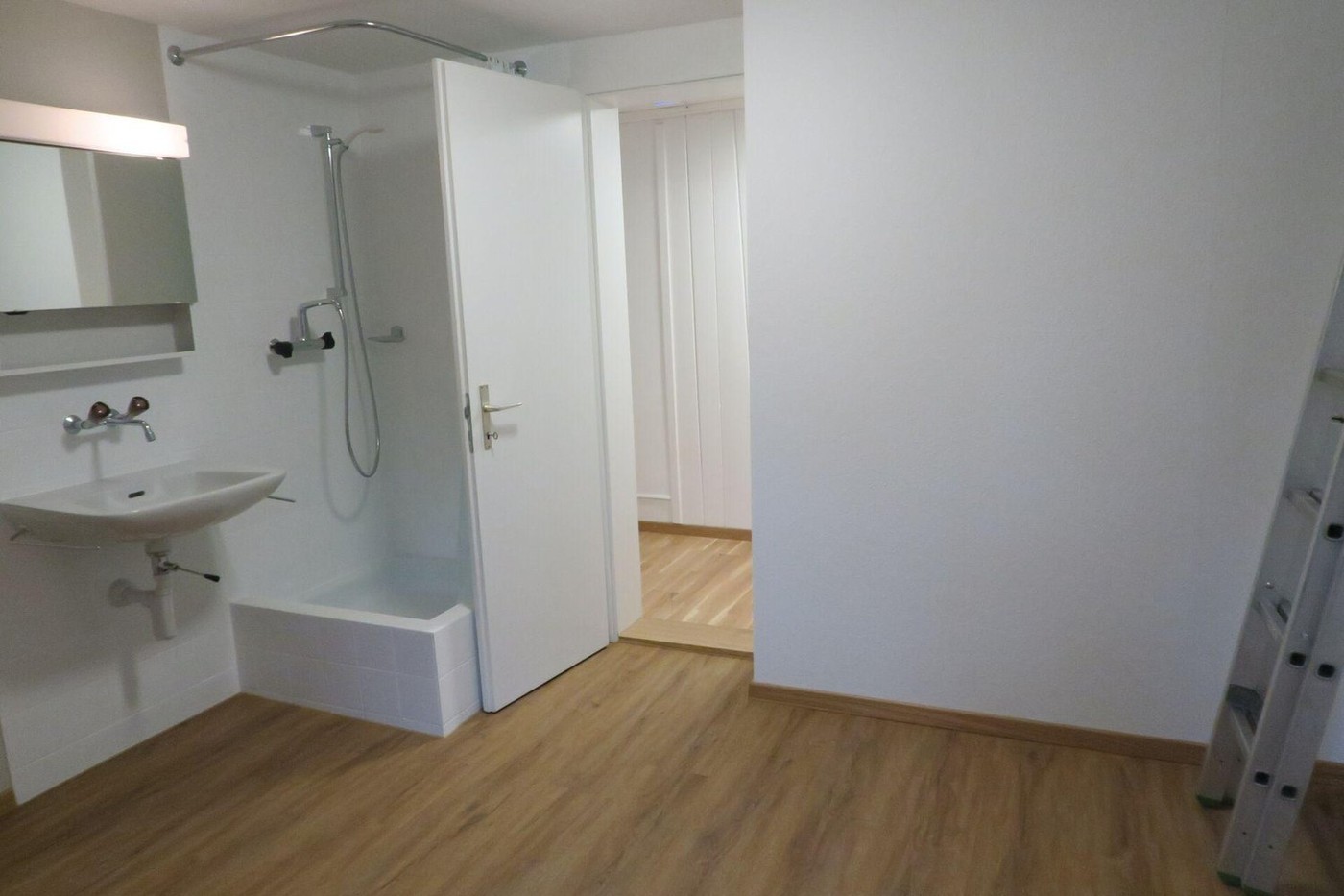 Room in a shared flat, Foto 2 von 9