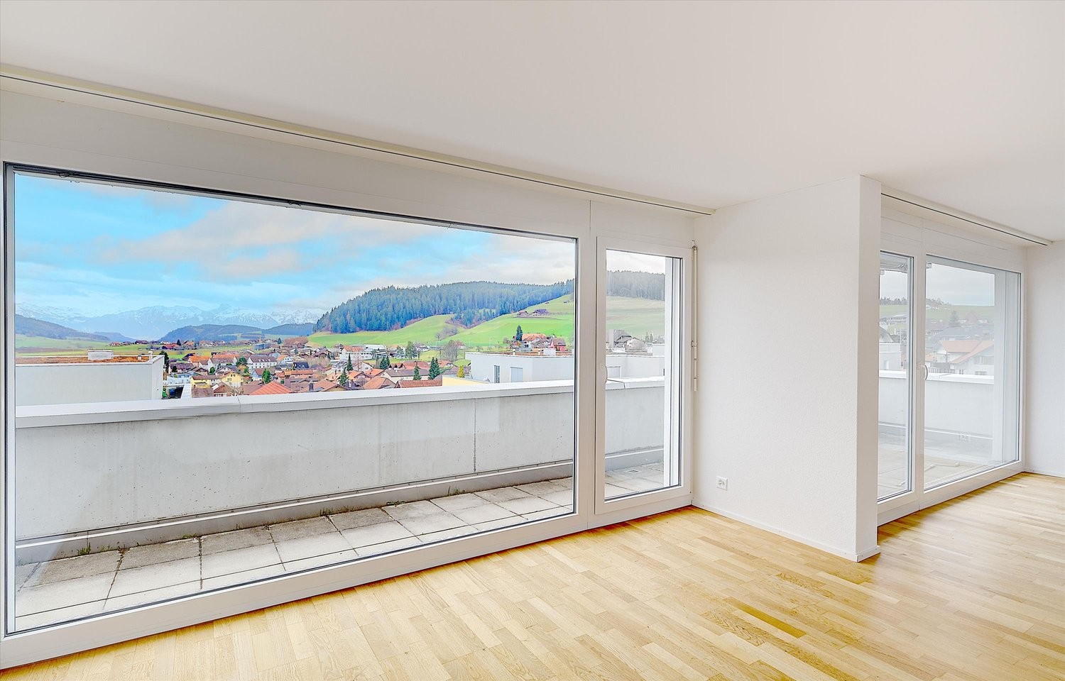 4 ½ room attic flat