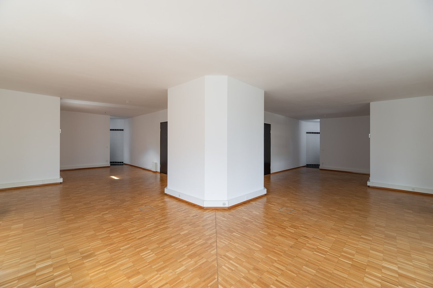 87m² bureau