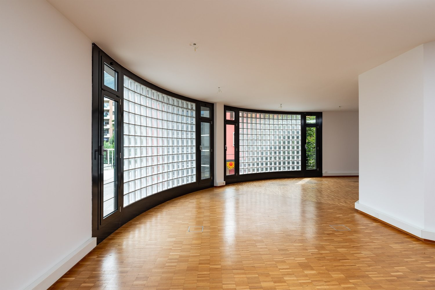 87m² bureau