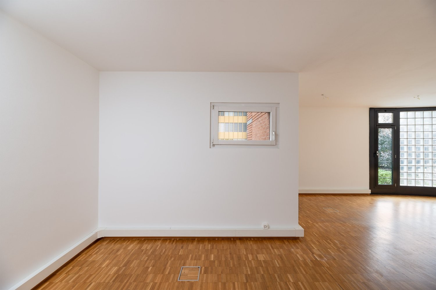 87m² bureau