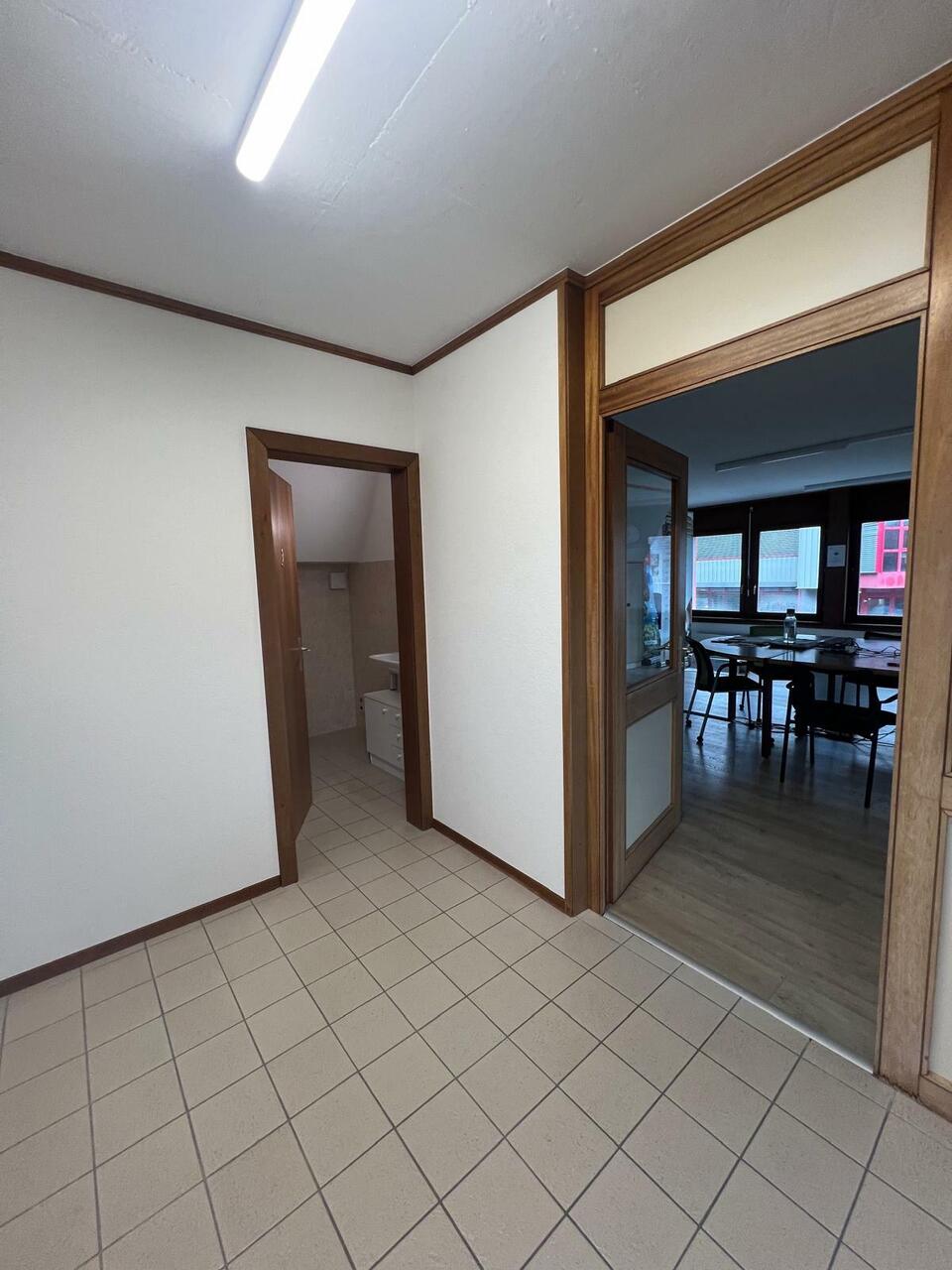 Office, Foto 2 von 5