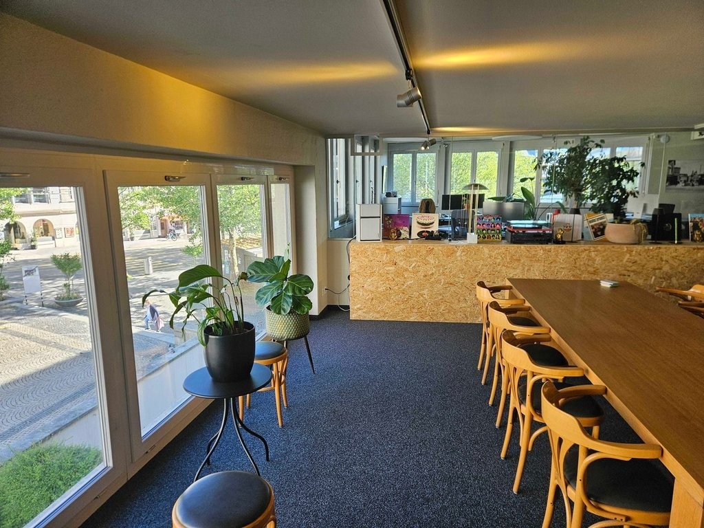 275m² commercial, Foto 4 von 10