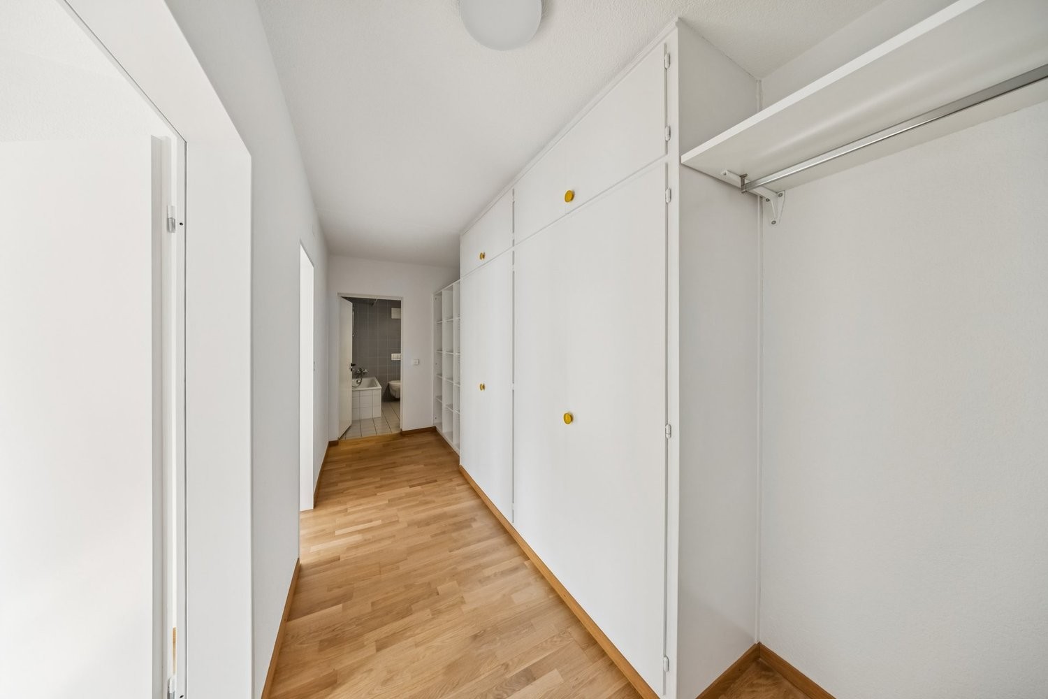 4 rooms apartment, Foto 8 von 10