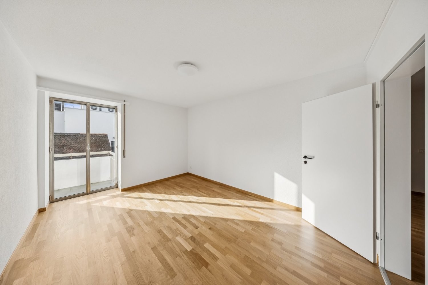 4 rooms apartment, Foto 4 von 10