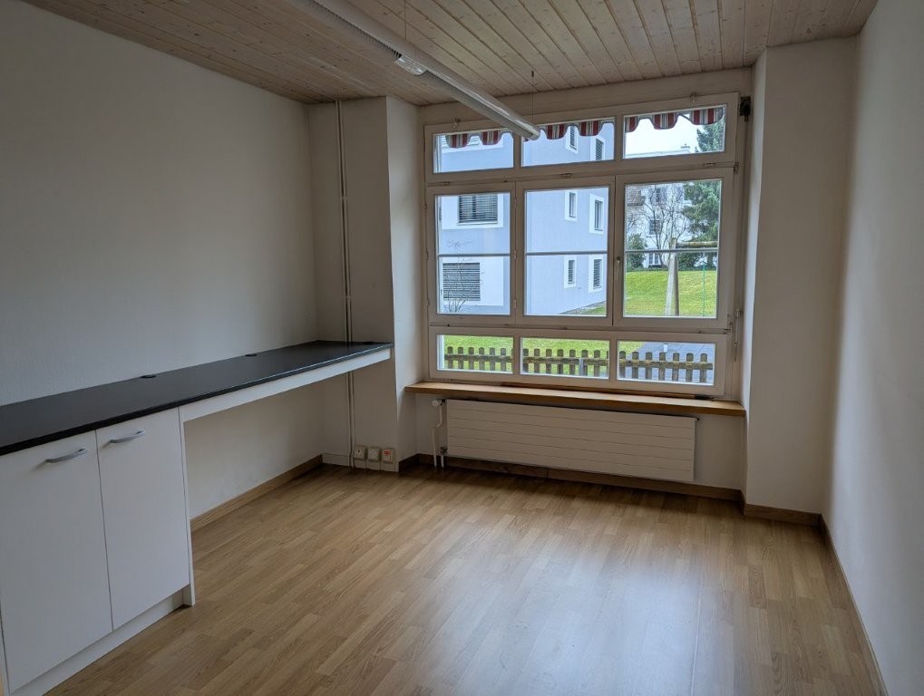 101m² office, Foto 1 von 5