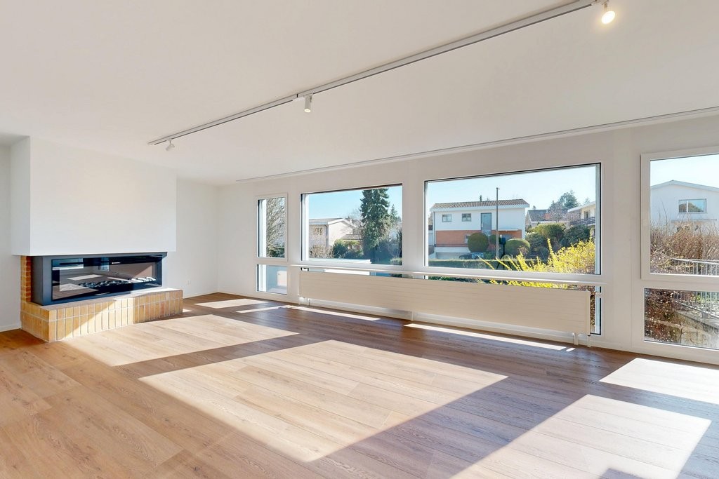8 ½ rooms single house, Foto 1 von 10