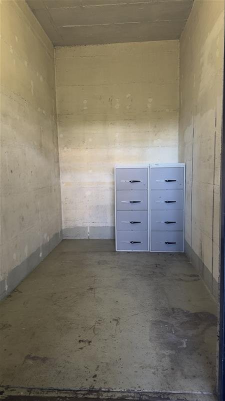 337m² commercial