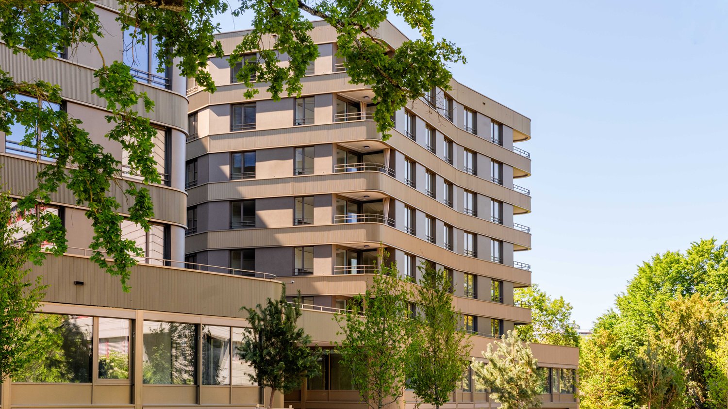 154m² shop, Foto 4 von 10