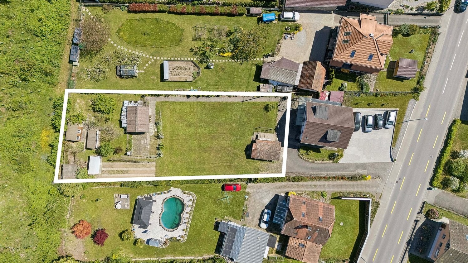 990m² de terrain à bâtir
