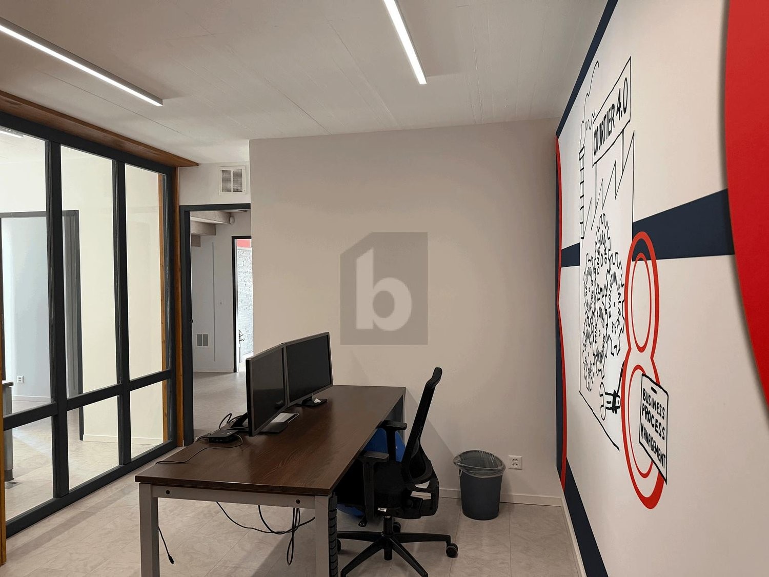 190m² Büro