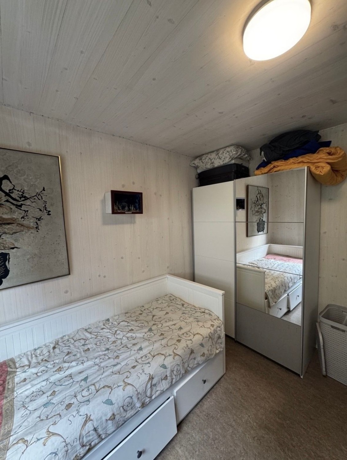 Chambre dans un appartement partagé