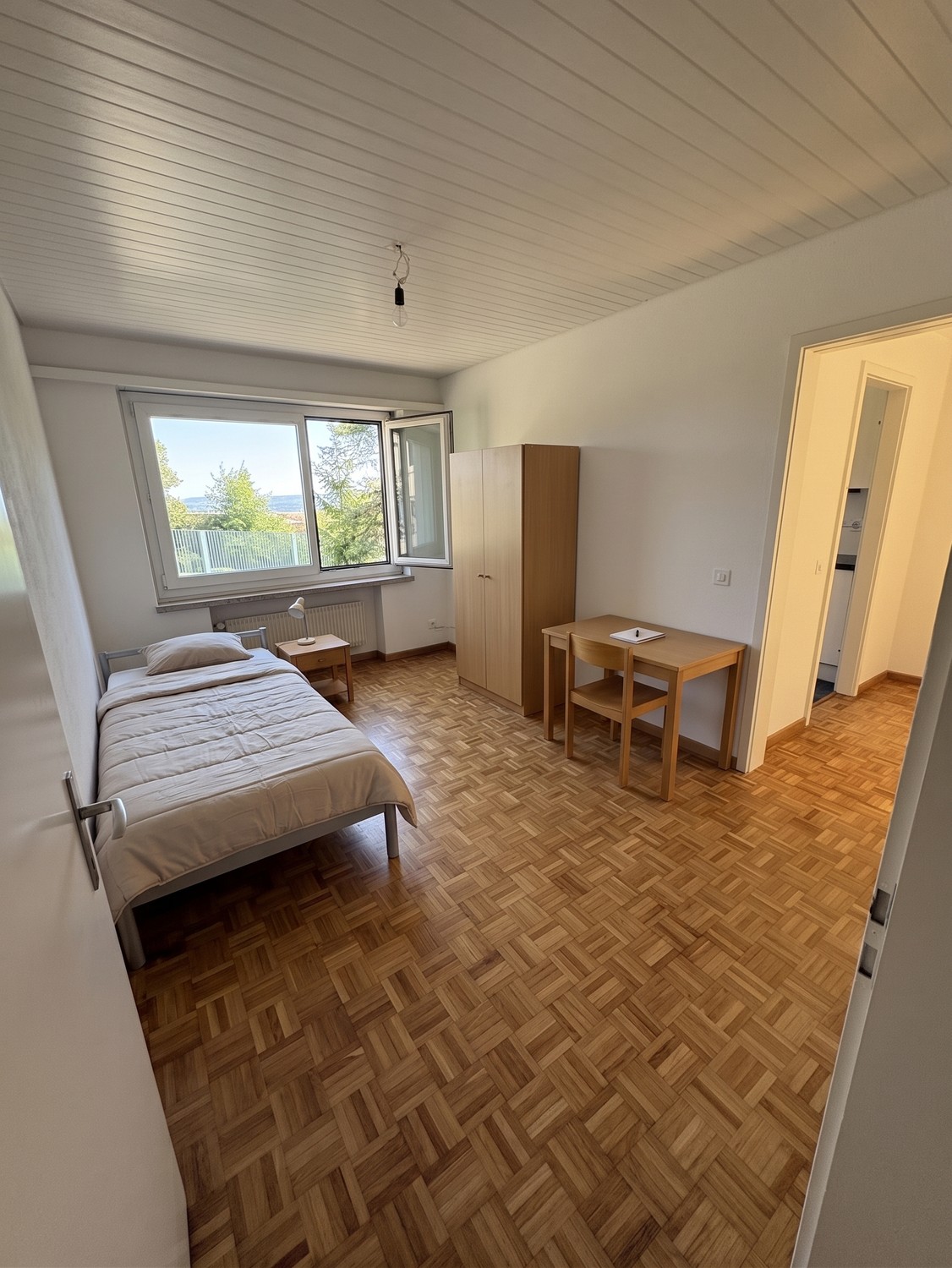 Zimmer in einer Wohngemeinschaft, Foto 1 von 6