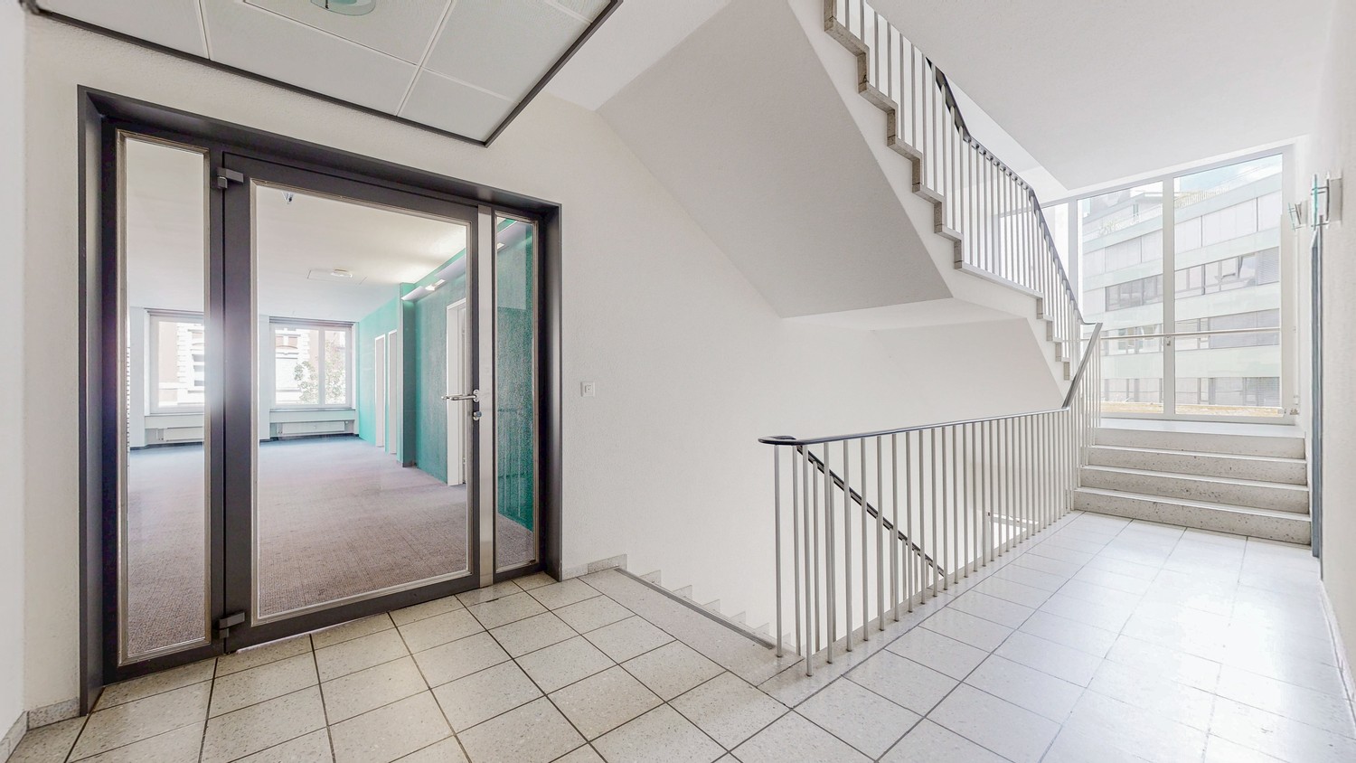 456m² de bureaux