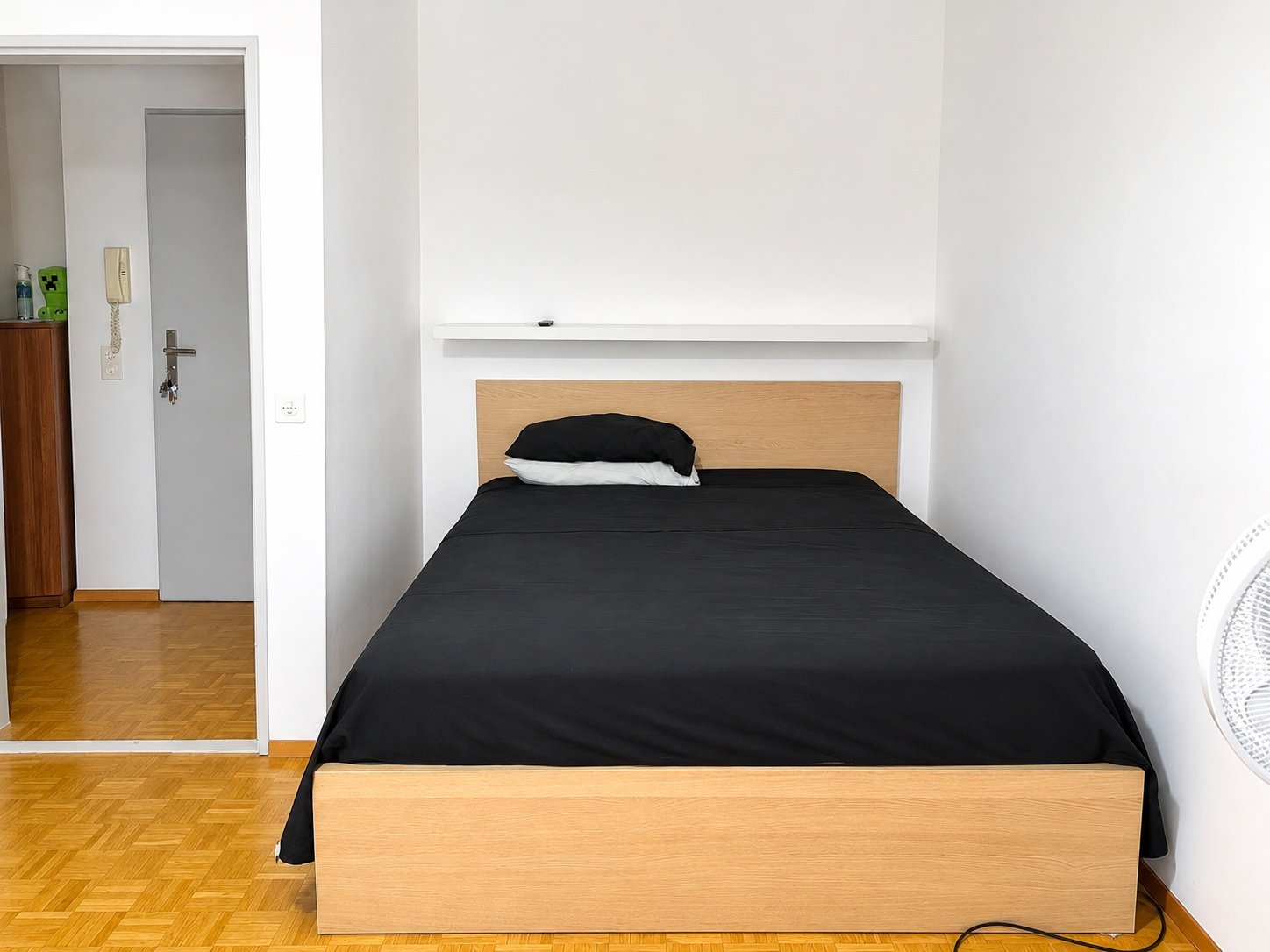 2 ½ Zimmer möbliertes Apartment