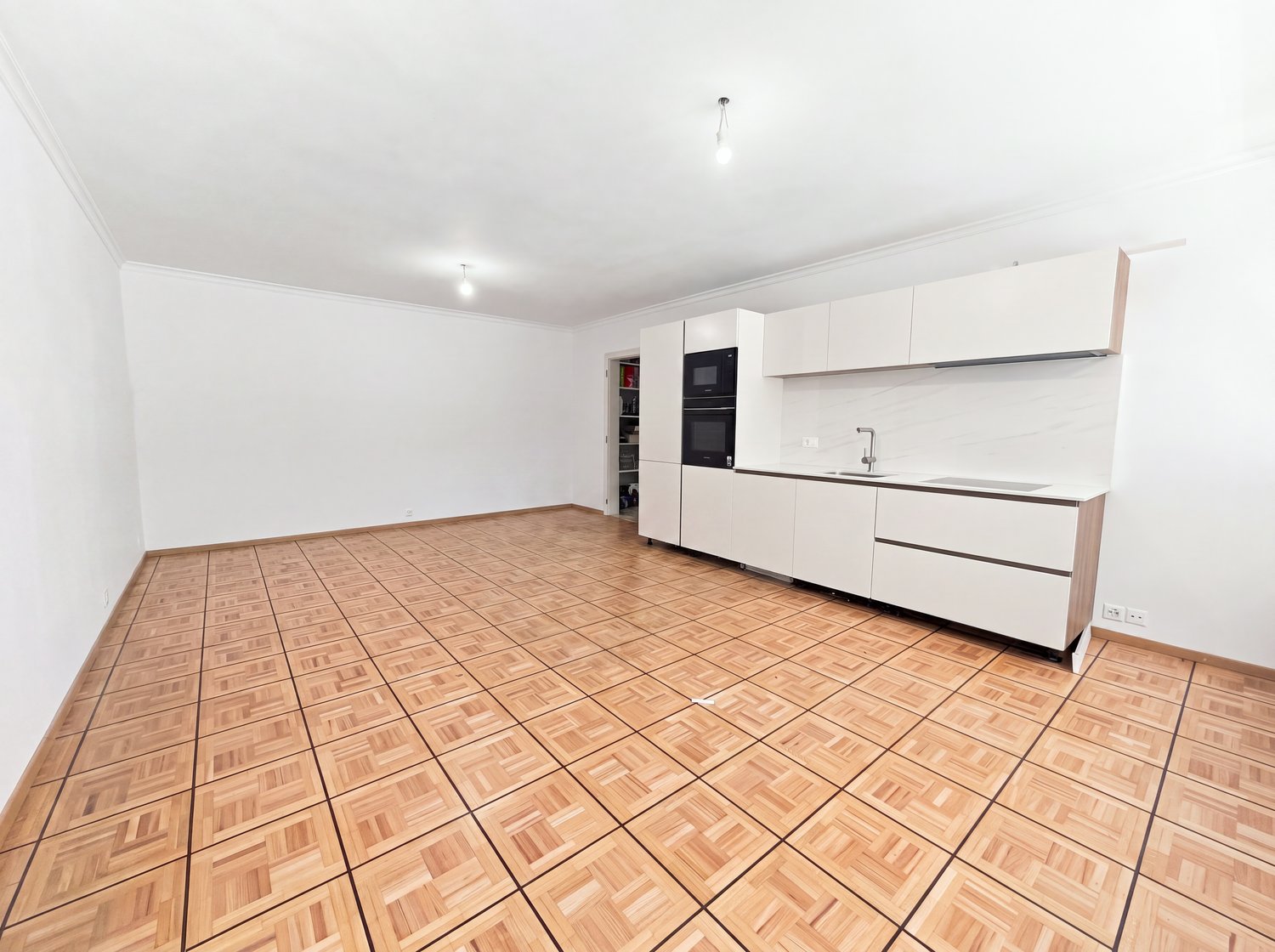 4-Zimmer-Wohnung, Foto 3 von 10
