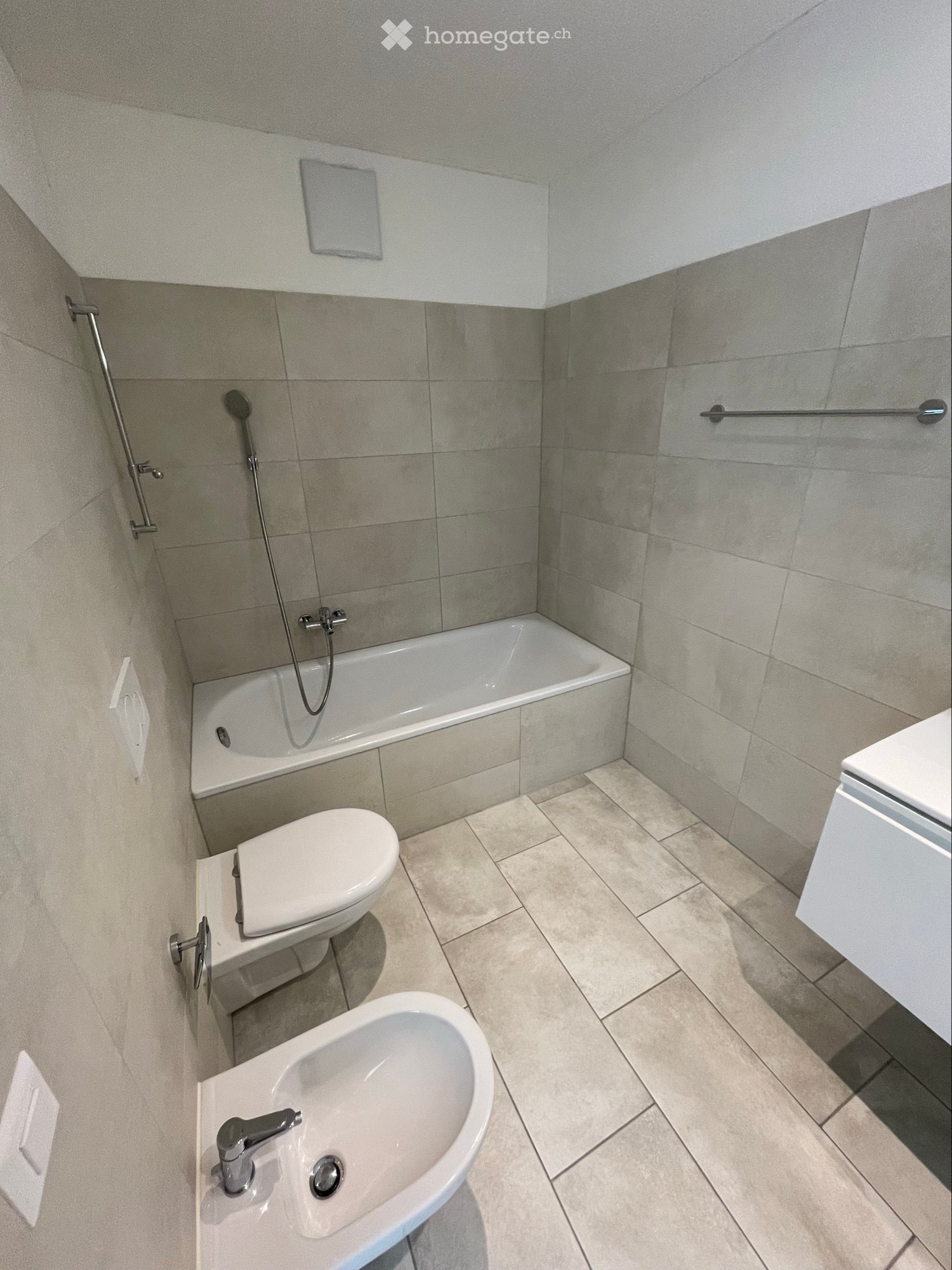 3 rooms apartment