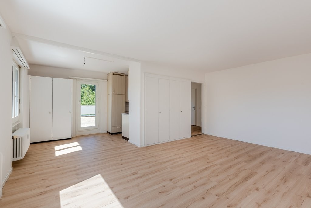Appartamento mansardato di 4 ½ locali, foto 5 di 10