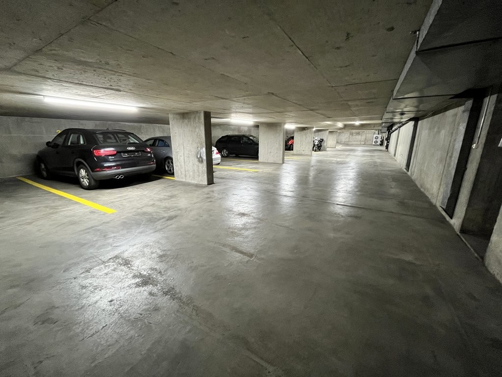 Underground slot, Foto 2 von 3