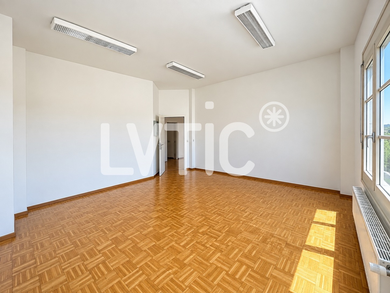 180m² Büro