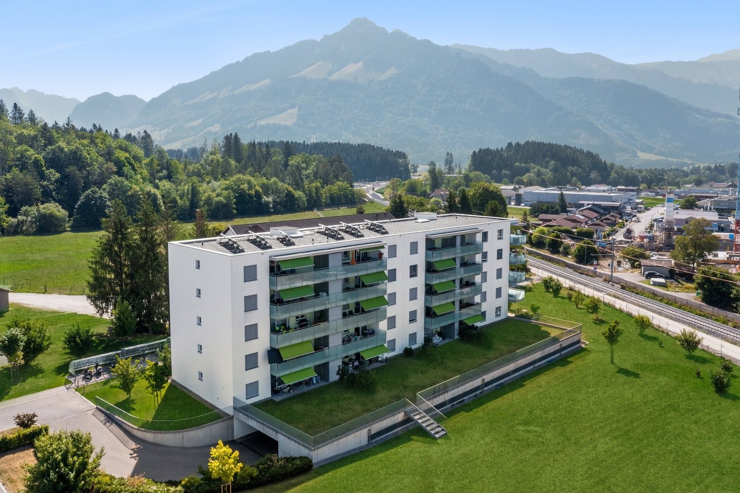 2 ½ Zimmer Wohnung, Foto 2 von 2