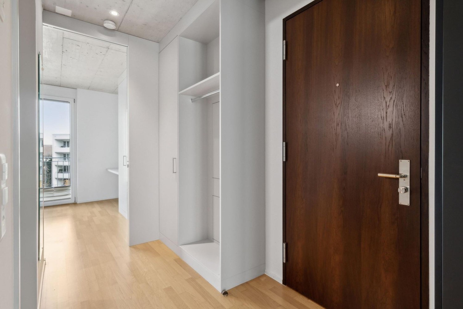 1 room apartment, Foto 3 von 10