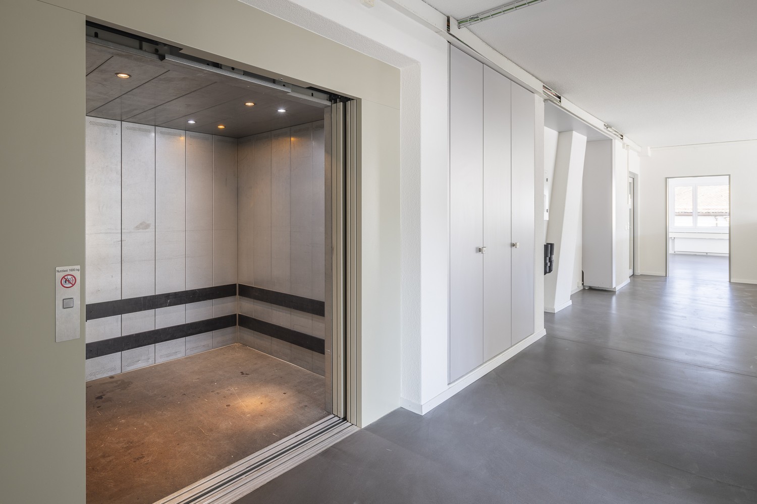 241m² office, Foto 8 von 10