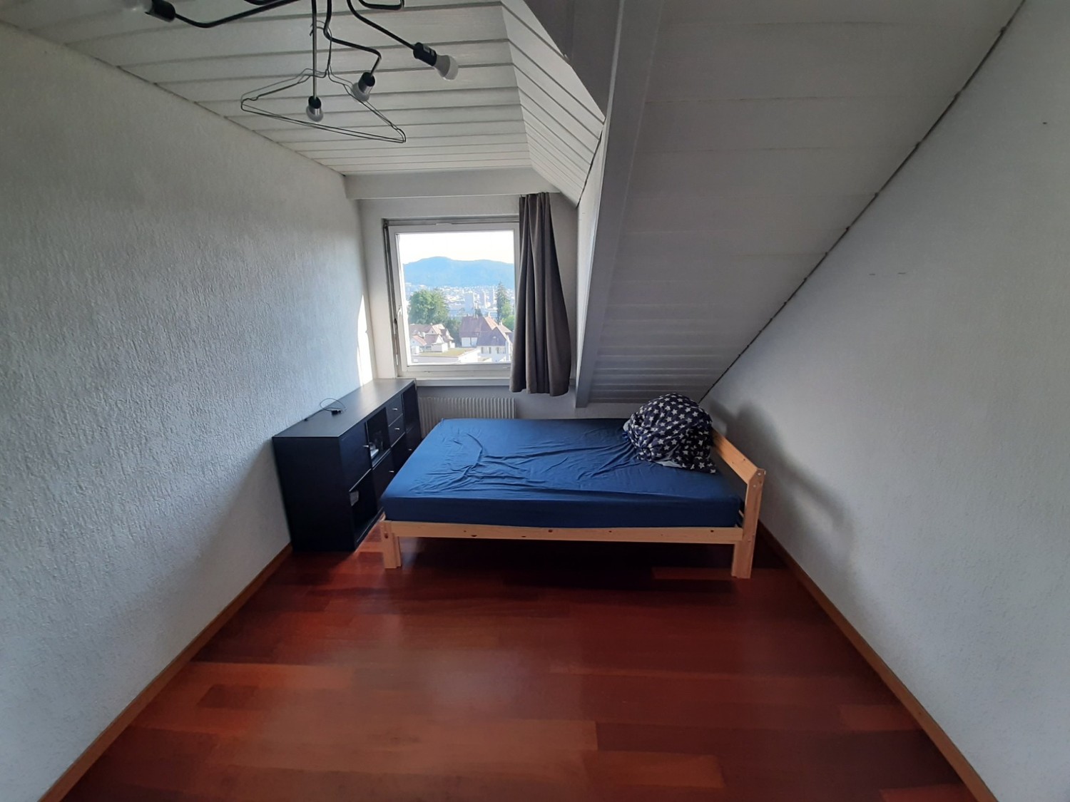 Room in a shared flat, photo 1 of 9