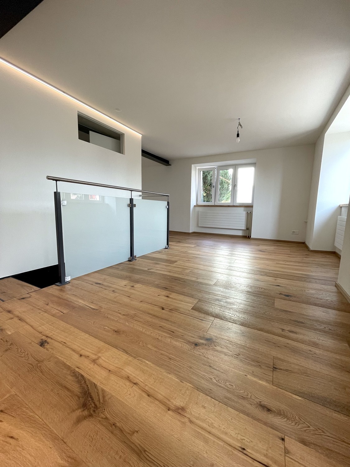 75m² commercial, Foto 3 von 5