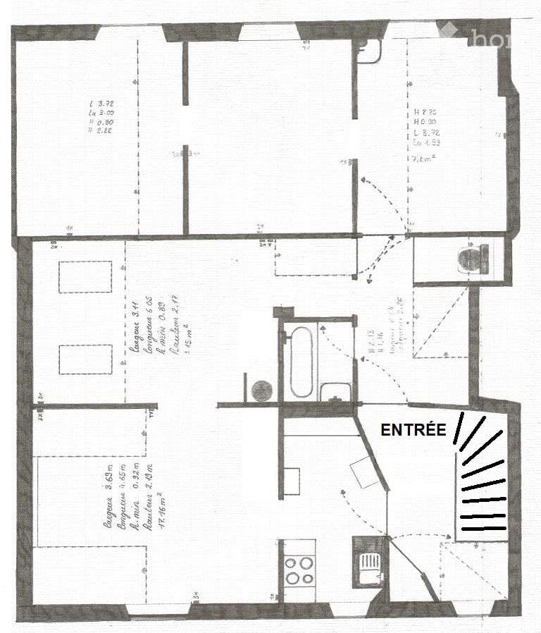 5 rooms apartment