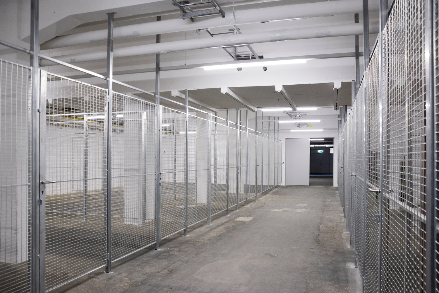 39m² storage room
