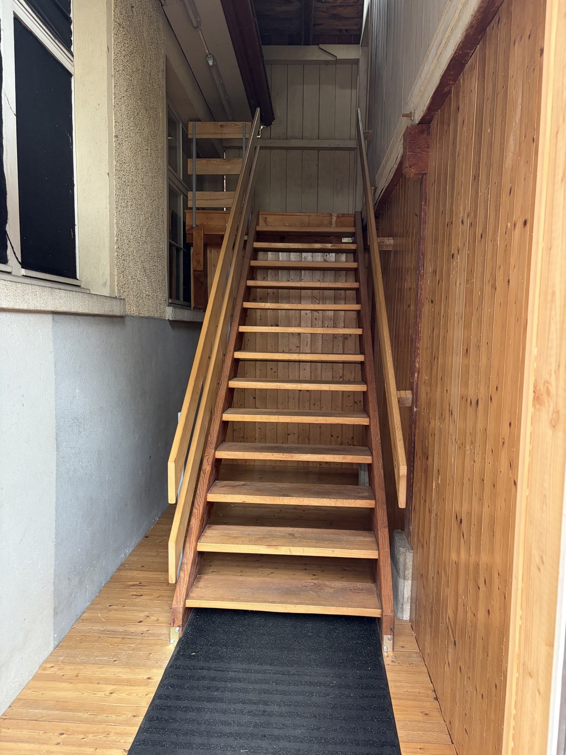 58m² commercial