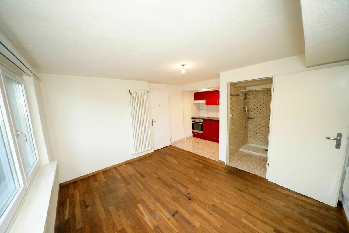 1 room apartment, Foto 3 von 10