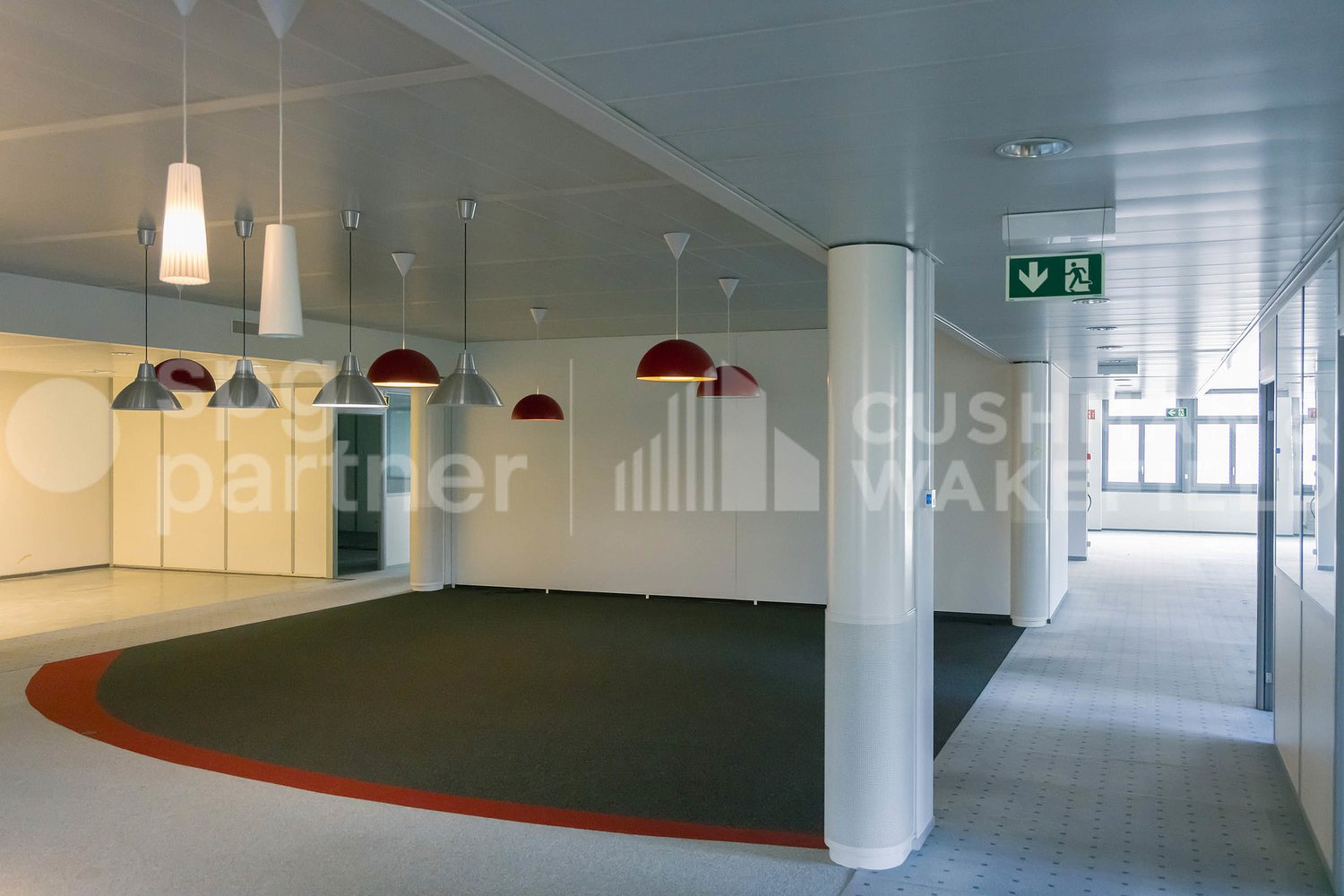Office, Foto 9 von 10