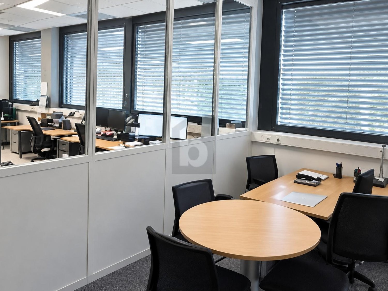 170m² Büro
