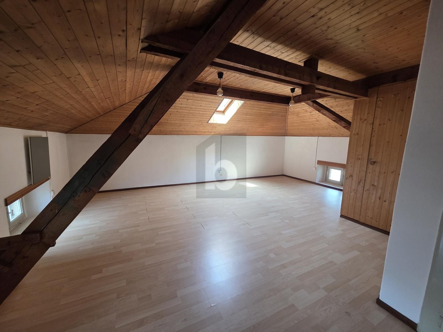 7 rooms single house