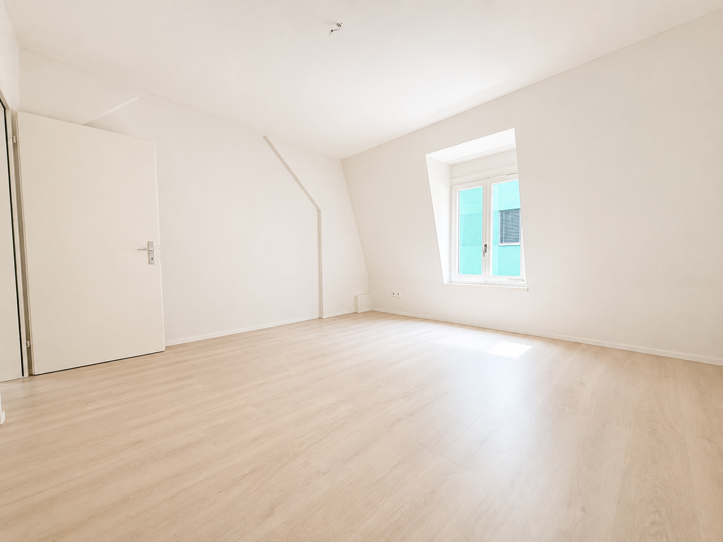 3 ½ rooms roof flat, Foto 6 von 9