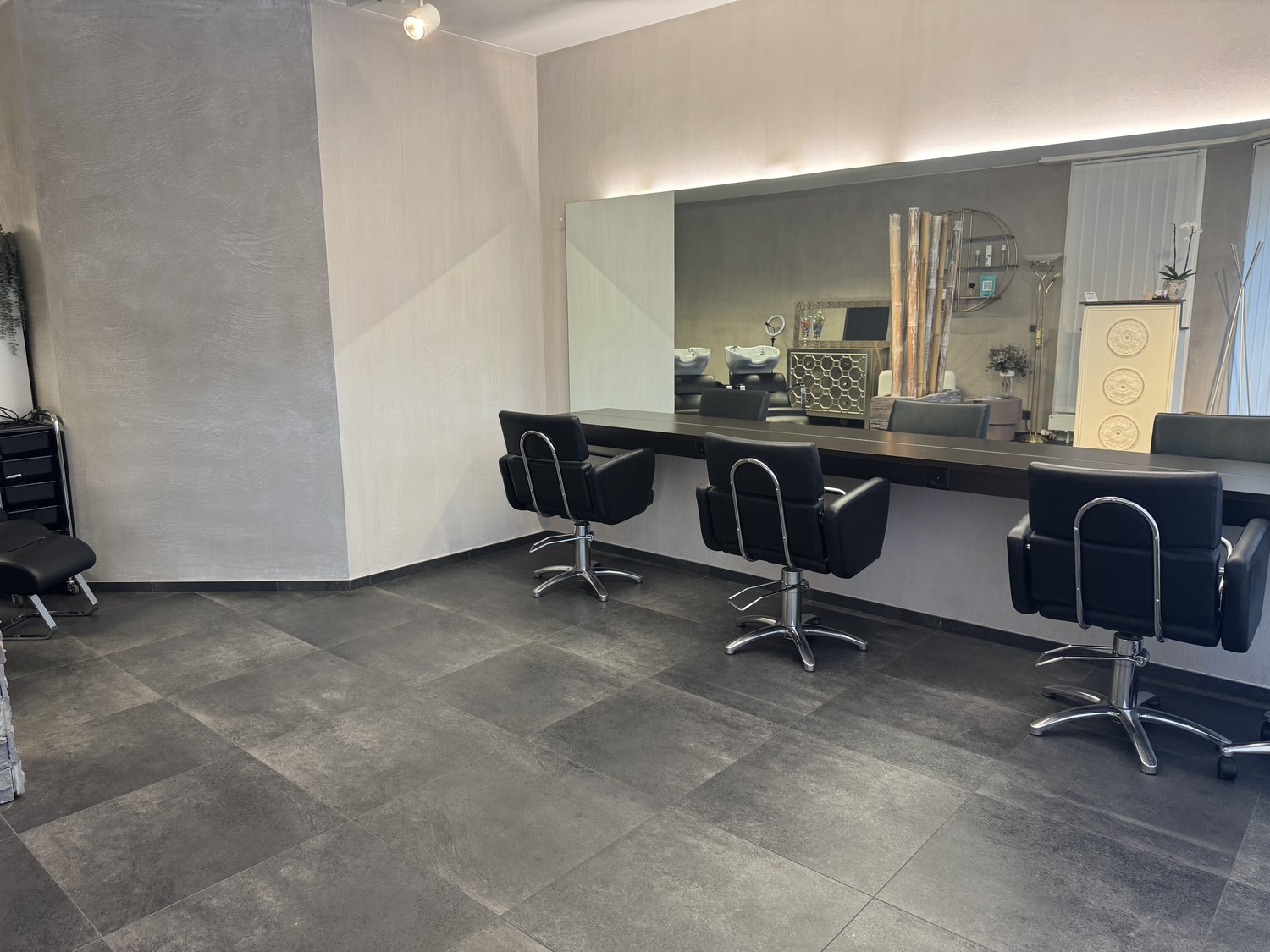 35-35m² commercial, Foto 2 von 2